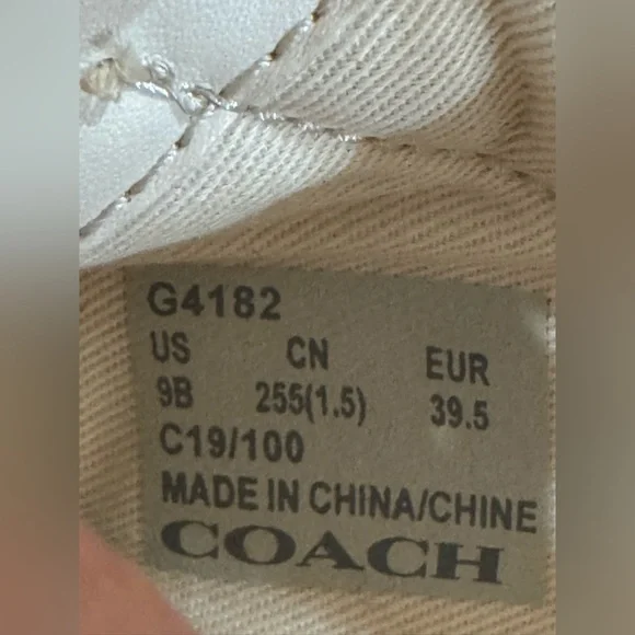 Like new – authentic coach athletic shoes, white size 9 - Picture 5 of 10